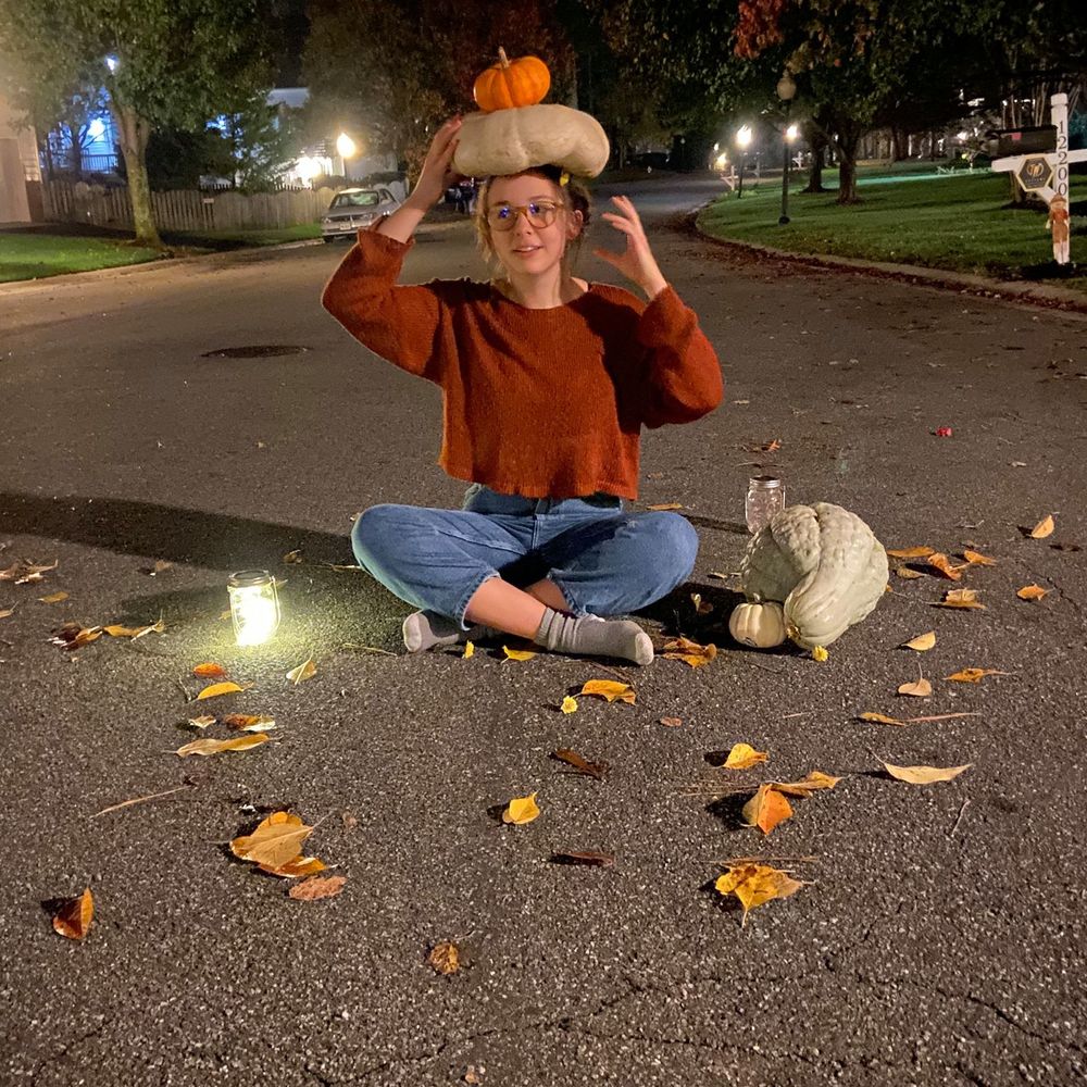 Meet your Posher, Elizabeth